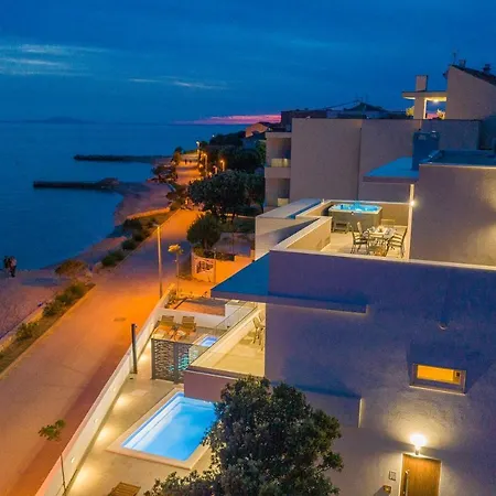 Apartment Eni *