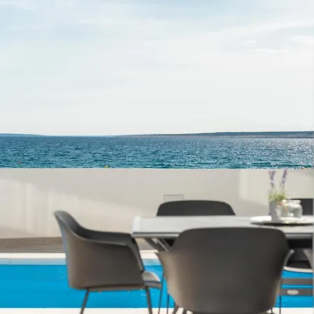 Eni Apartment Mandre
